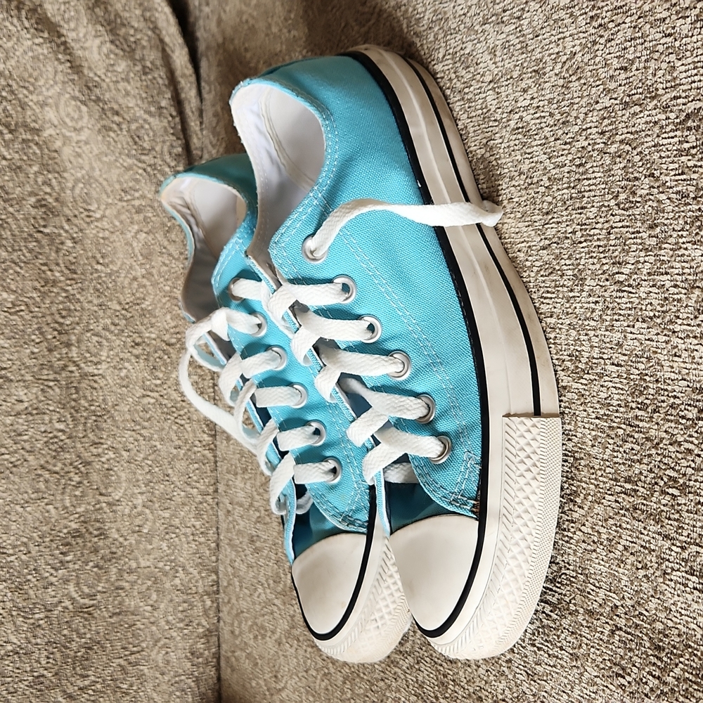 Converse light blue All Star